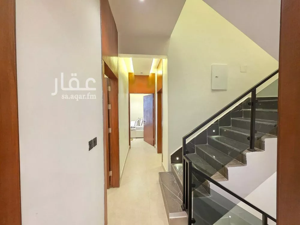 5 bedroom duplex in Okaz 22