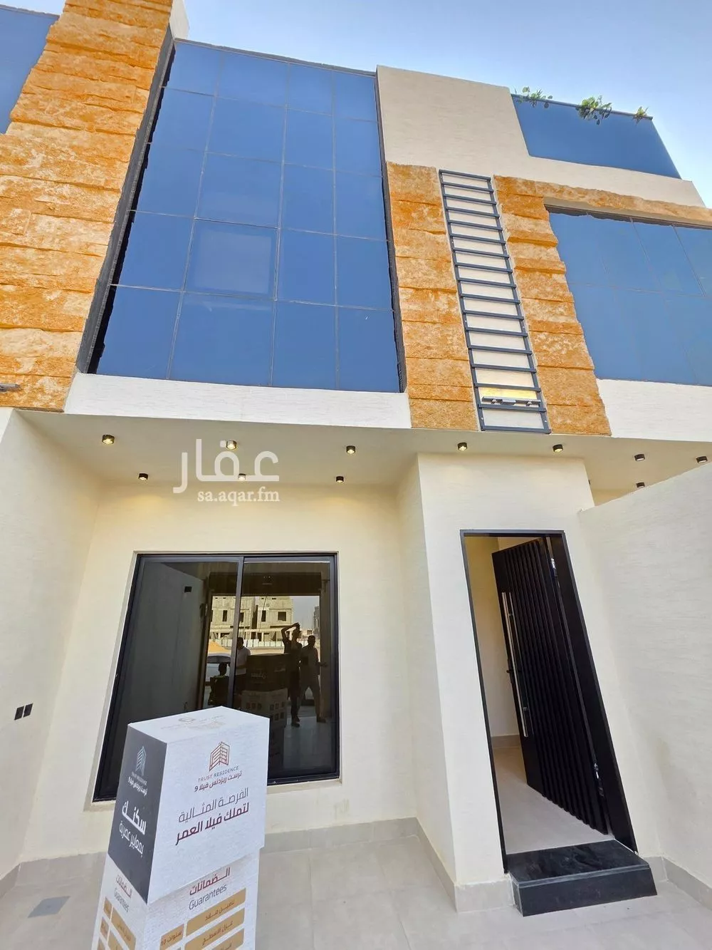 5 bedroom duplex in Okaz 10
