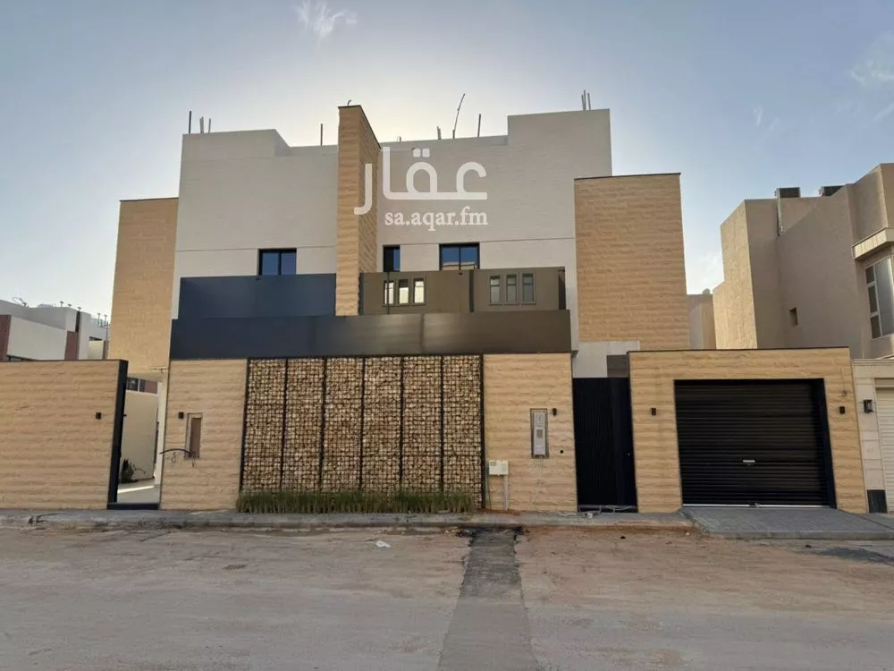 فيلا 5 غرف في العارض 3