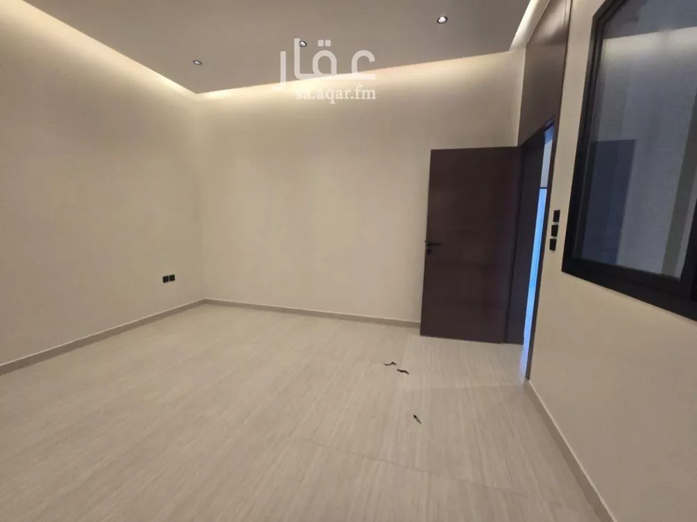 فيلا 6 غرف في ظهرة لبن 10