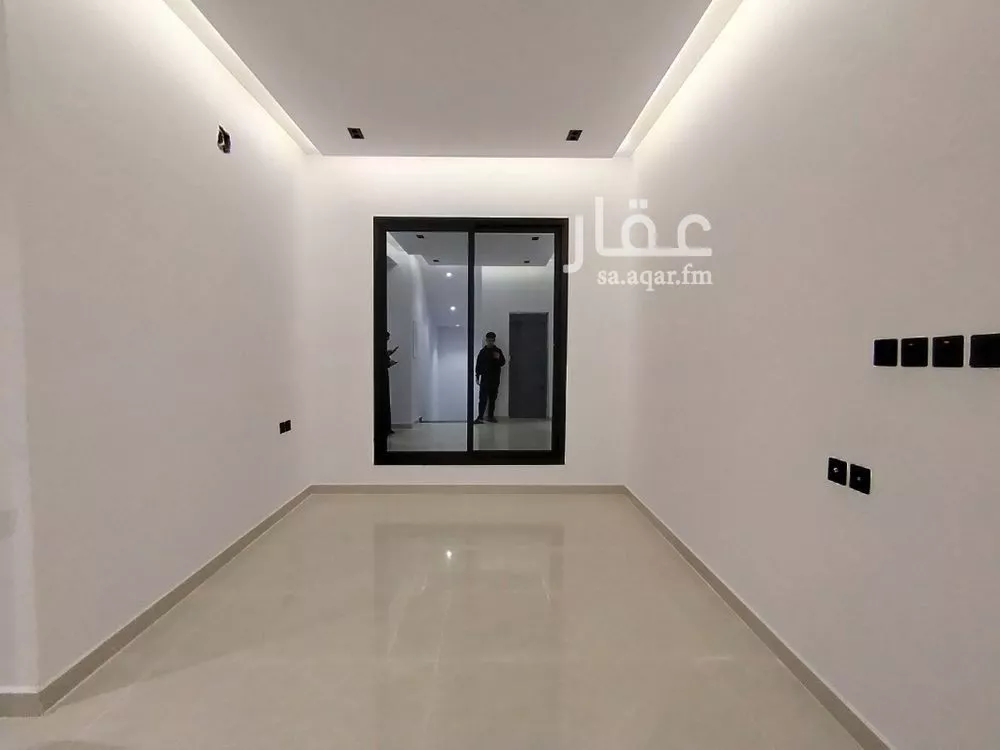 فيلا 6 غرف في طويق 11