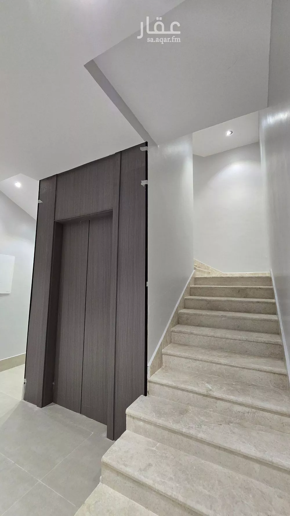 5 bedroom villa in Al Uraija Al Gharbiyah 10