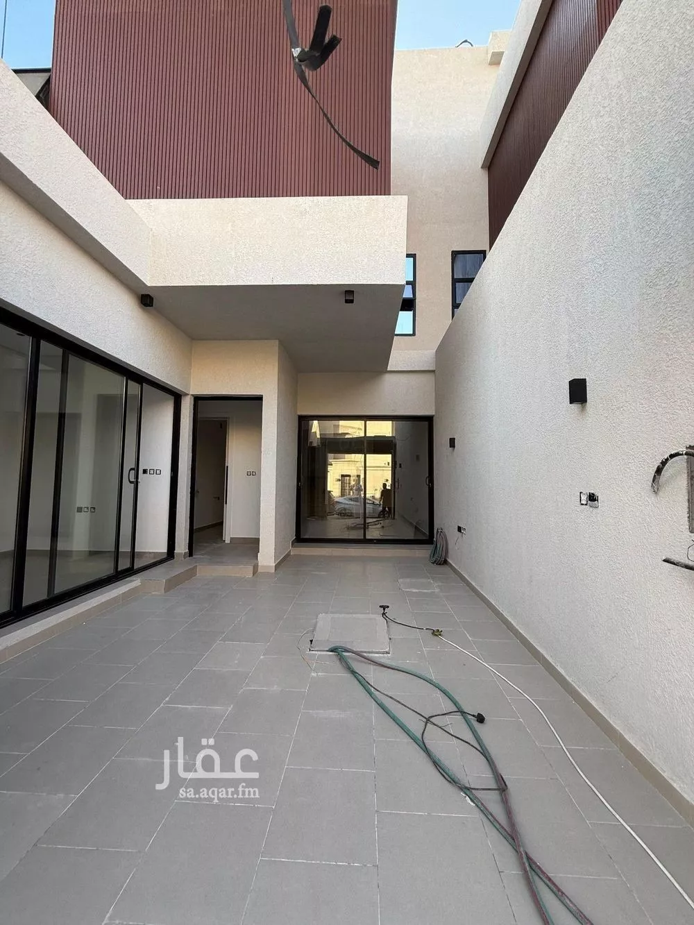 5 bedroom villa in Al Hazm 17