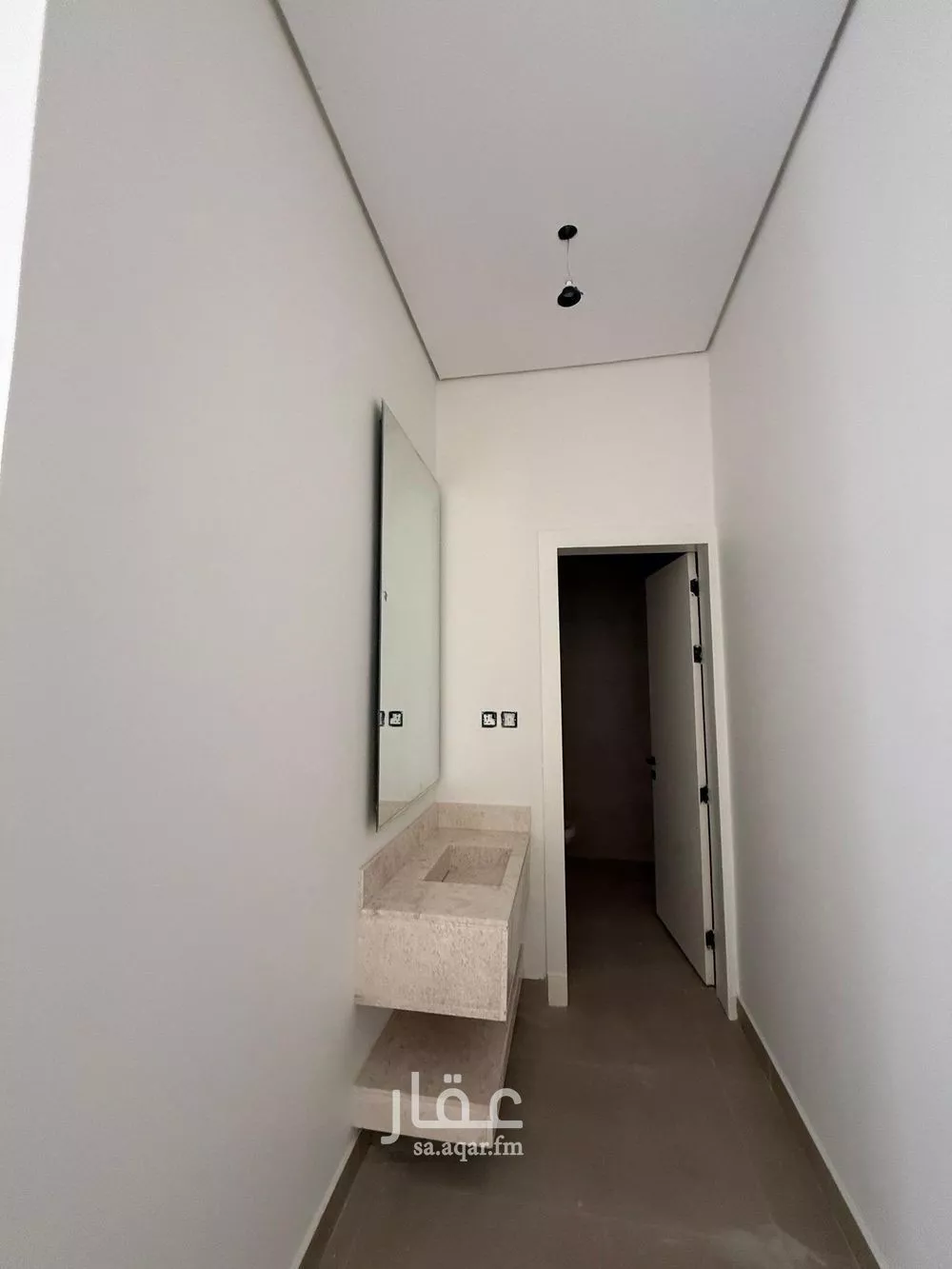5 bedroom villa in Al Hazm 3