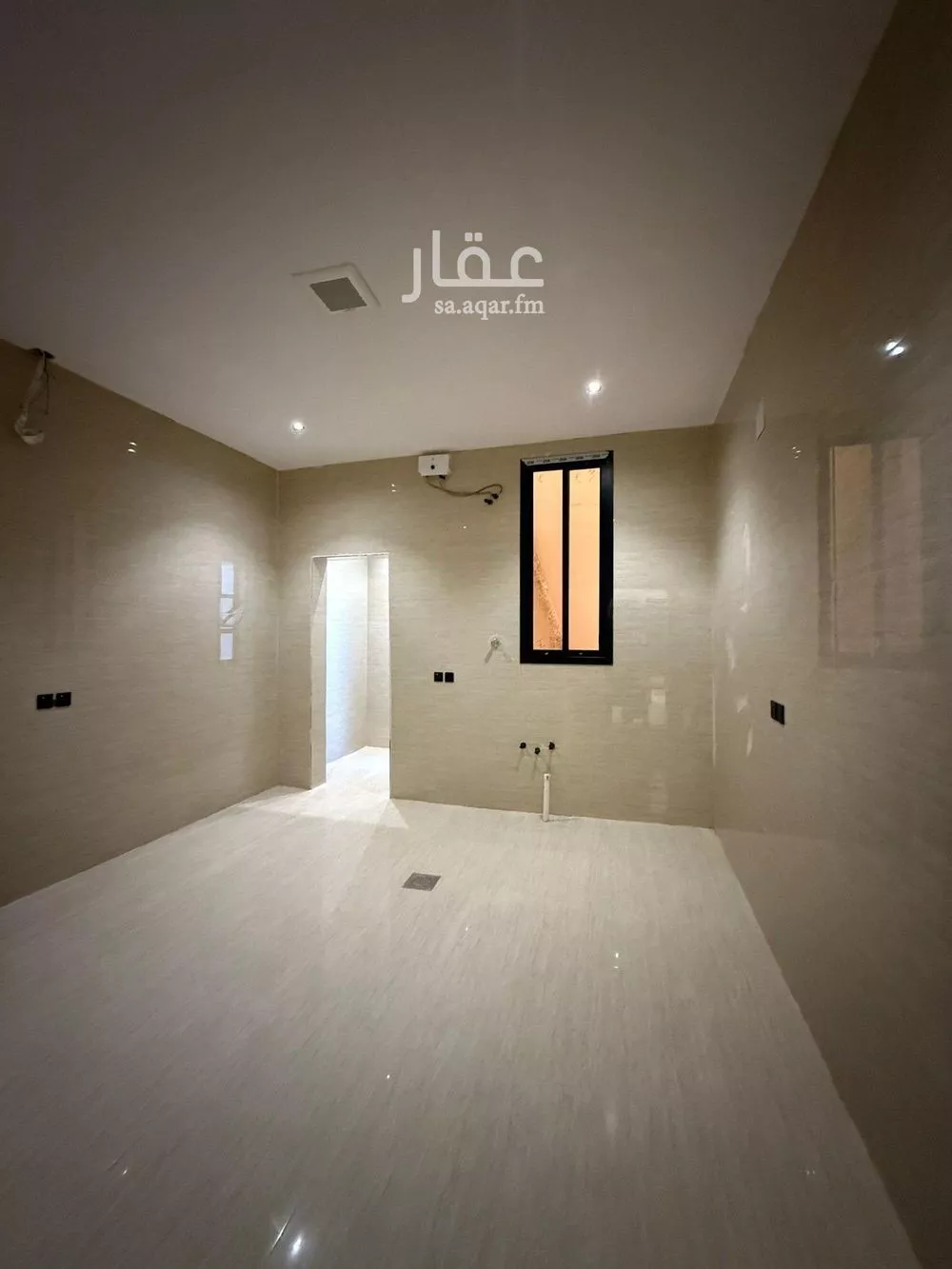 فيلا 6 غرف في طويق 10