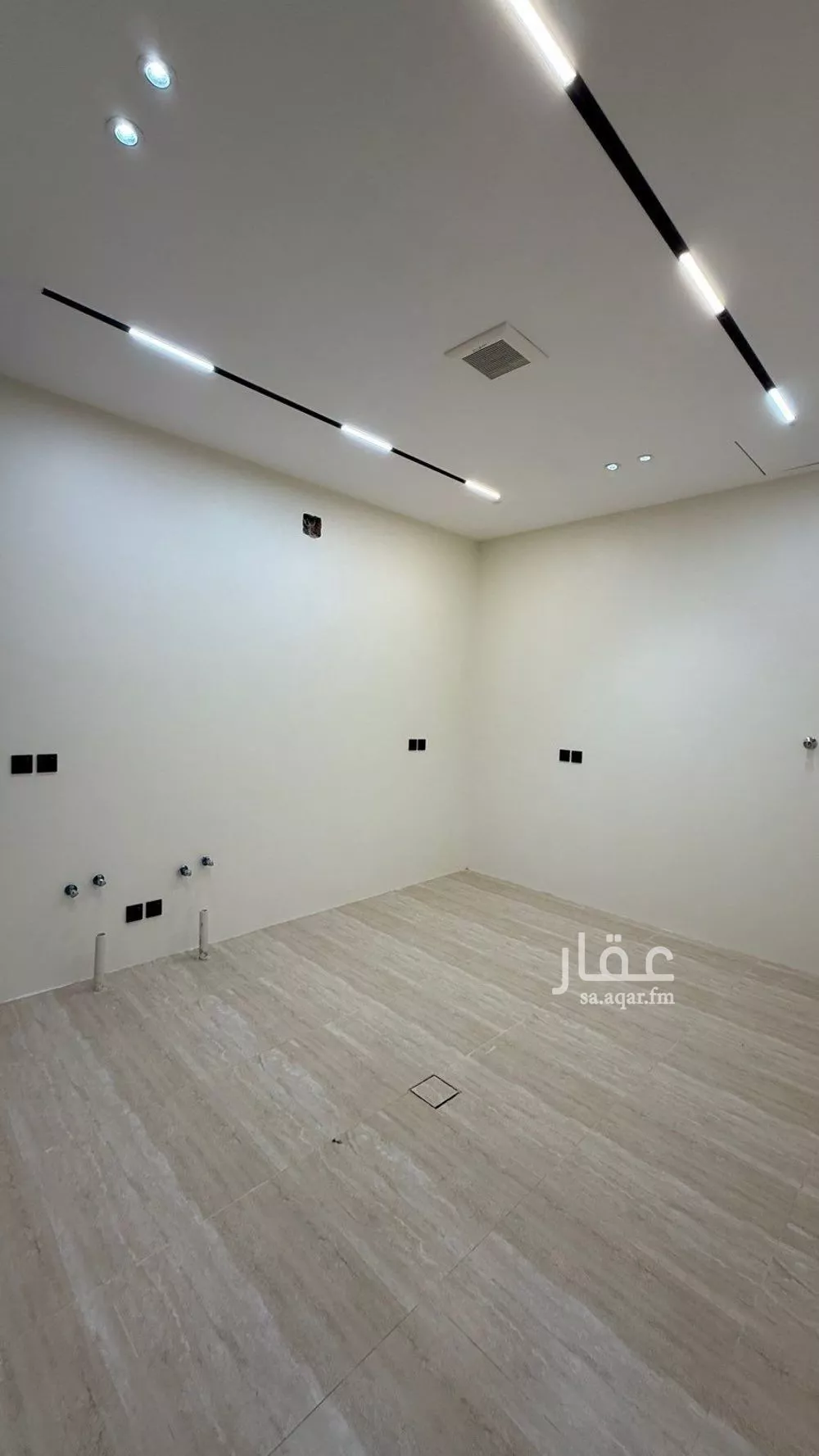 6 bedroom villa in Al Mahdiyyah 12