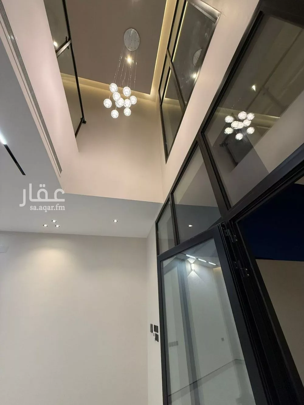 فيلا 8 غرف في المهدية 7