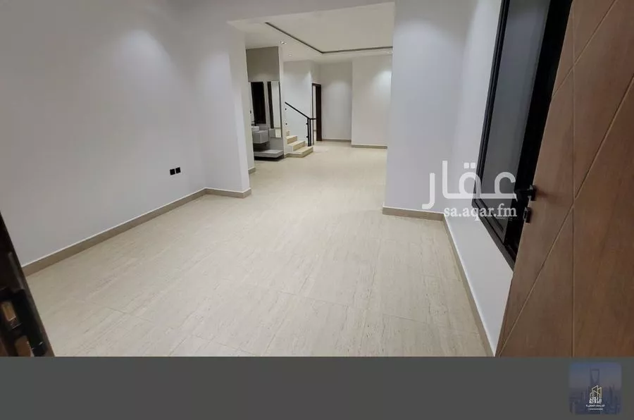 فيلا 5 غرف في الشرق 13