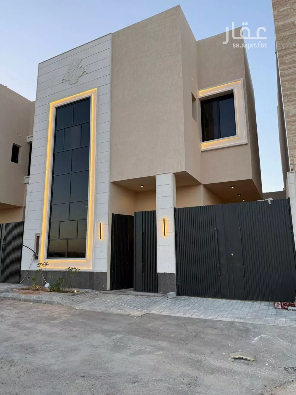 5 bedroom villa in Al Mahdiyyah 2