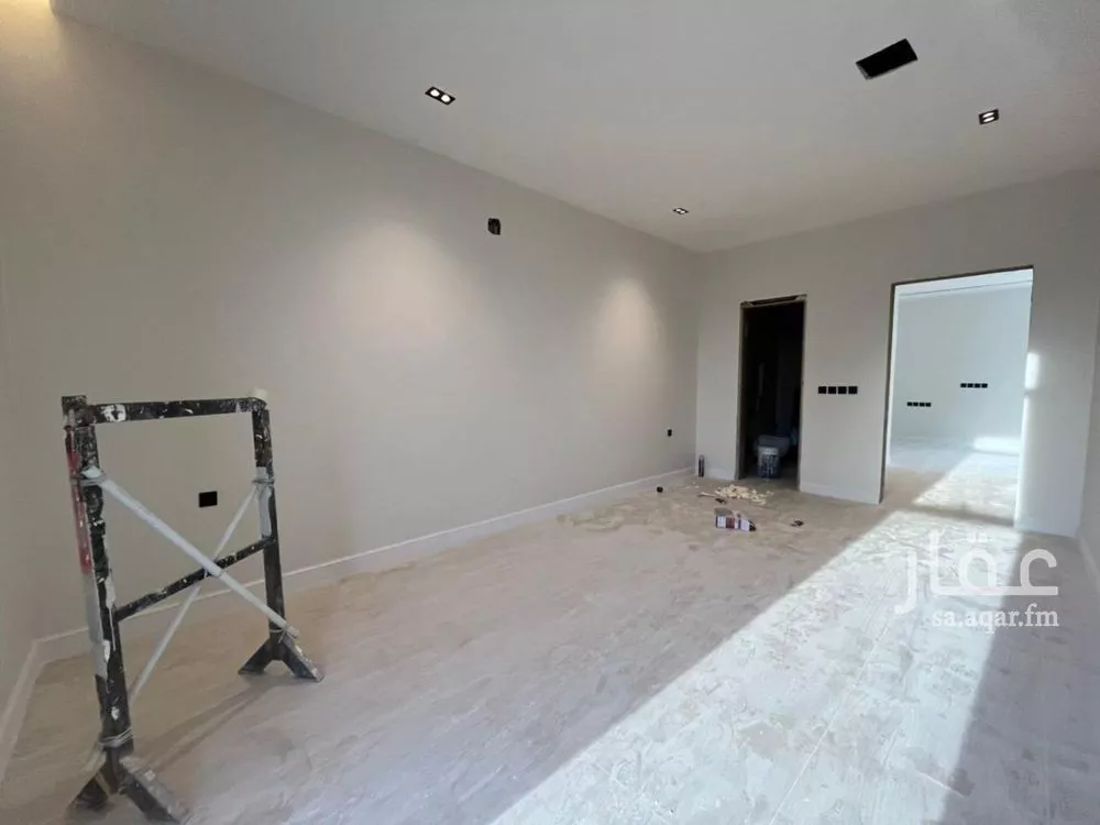 6 bedroom villa in Al Mahdiyyah 16