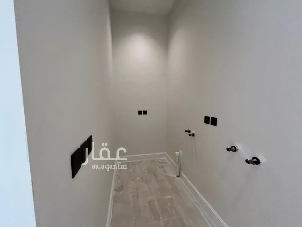 6 bedroom villa in Al Mahdiyyah 21