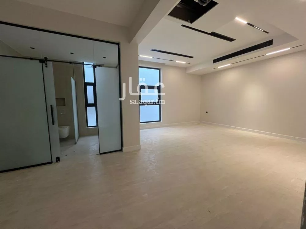 6 bedroom villa in Al Mahdiyyah 25