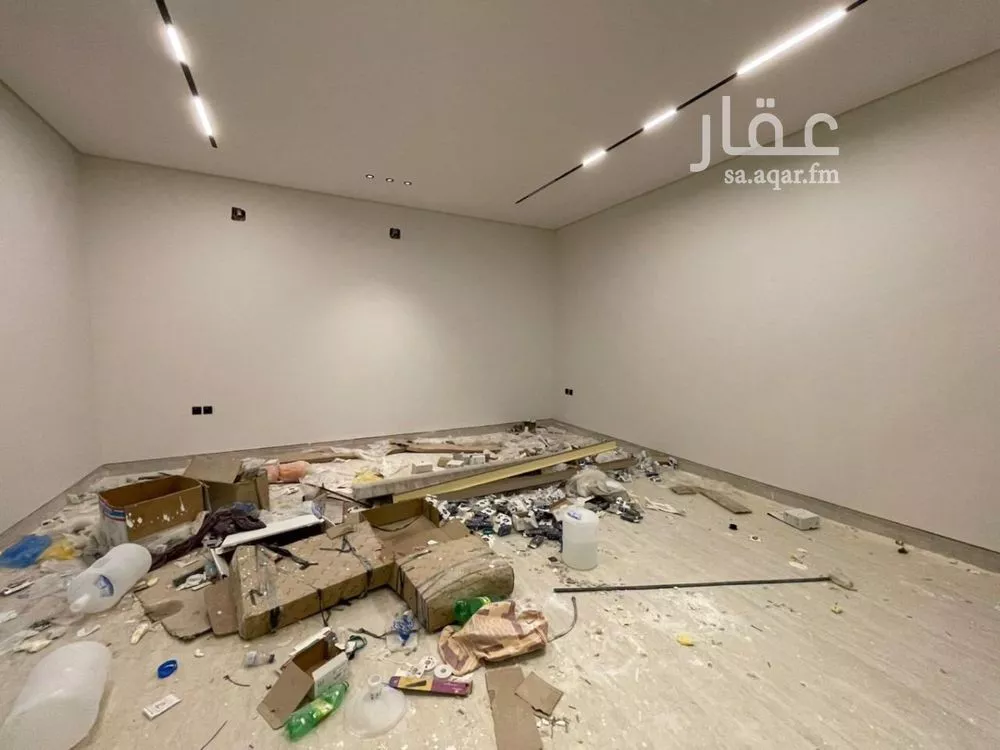 فيلا 3 غرف في المهدية 12