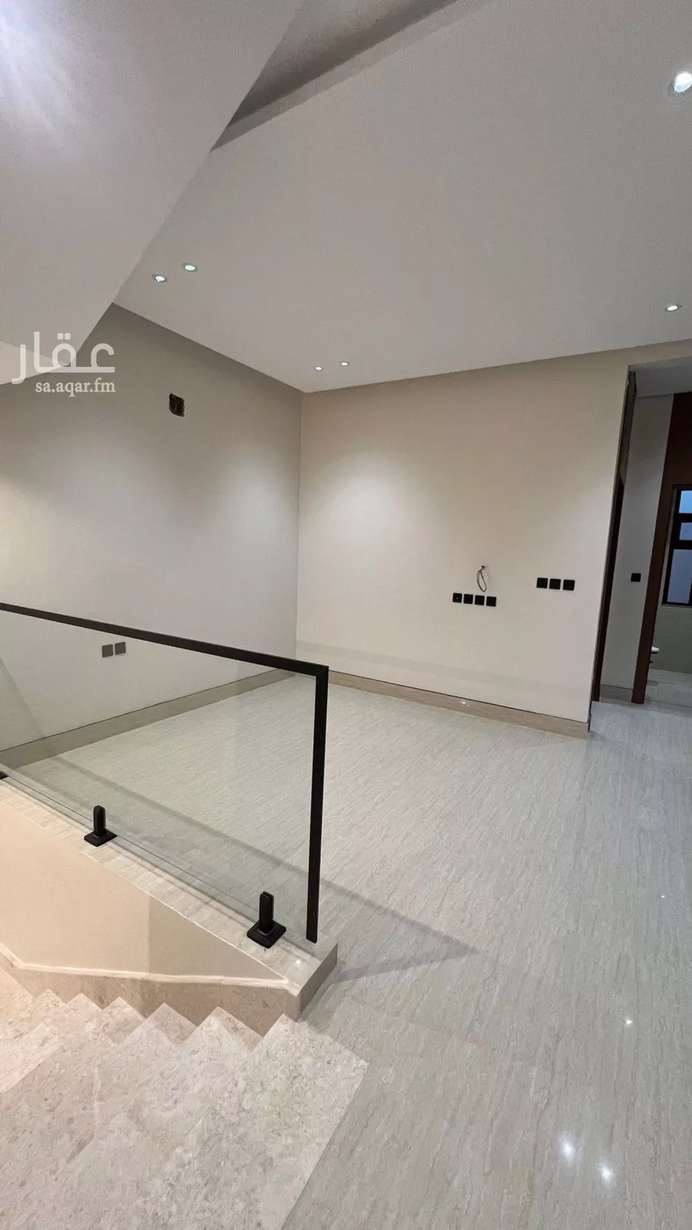 6 bedroom villa in Al Mahdiyyah 3
