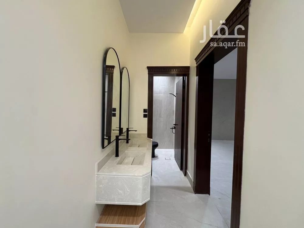 5 bedroom villa in Al Nahda 13