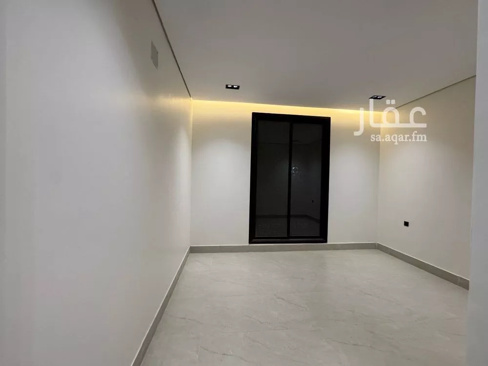 5 bedroom villa in Al Nahda 19