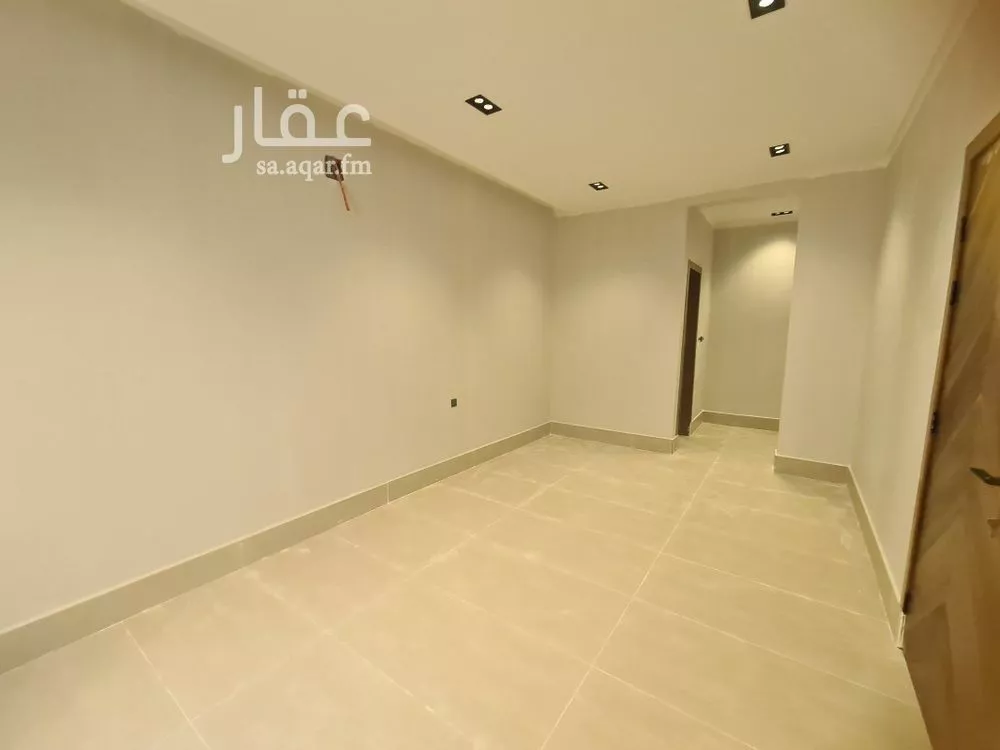 دوبلكس 5 غرف في عكاظ 12