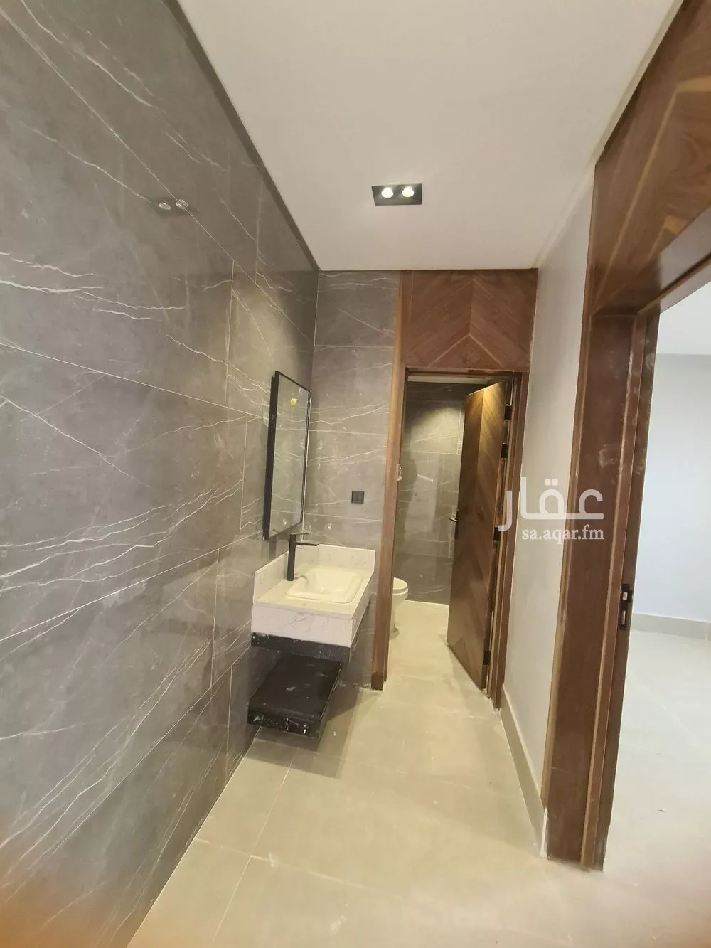 دوبلكس 5 غرف في عكاظ 17