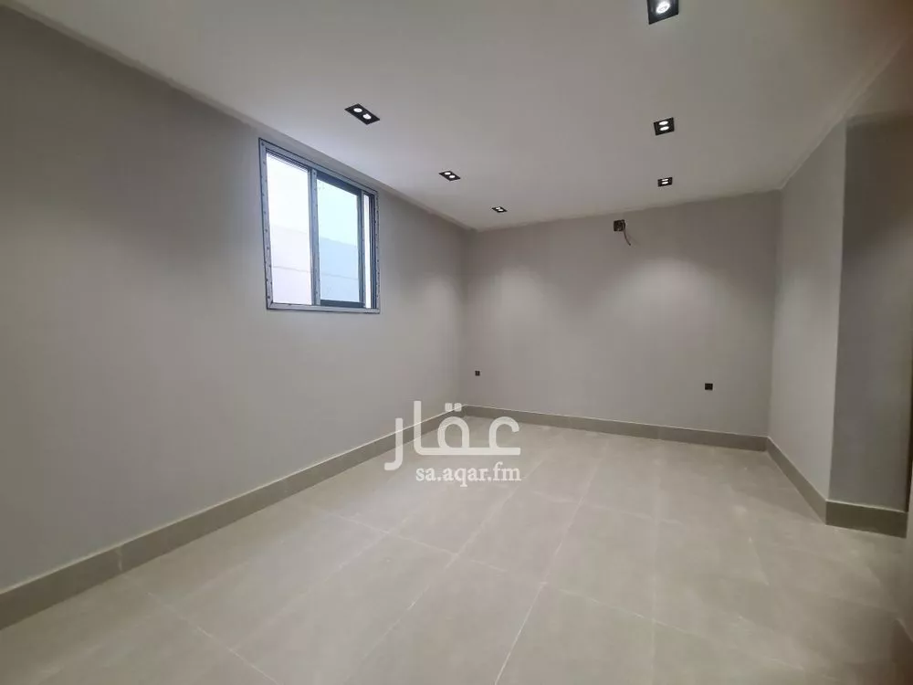 دوبلكس 5 غرف في عكاظ 8