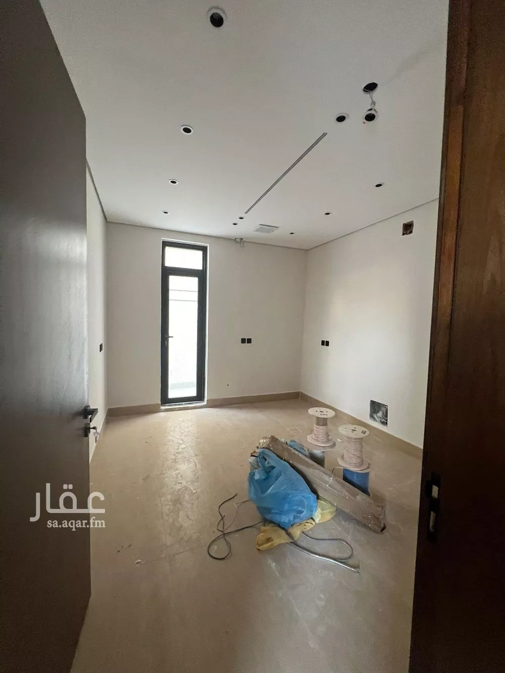 فيلا 6 غرف في المهدية 3