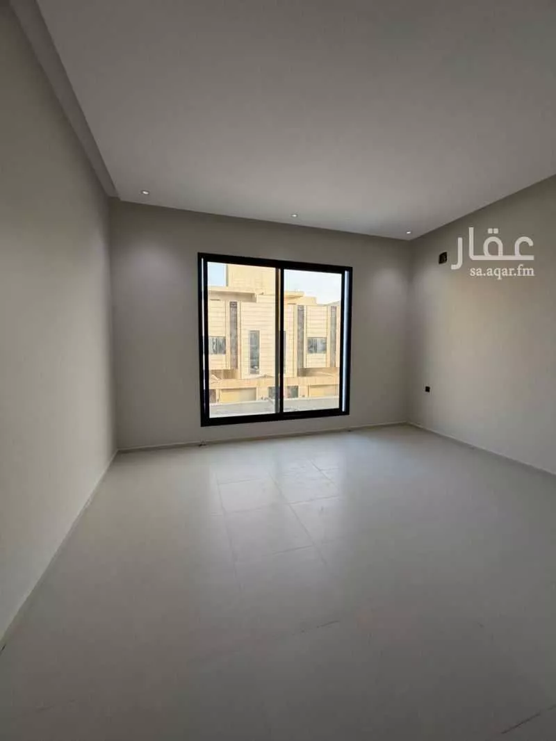 فيلا 5 غرف في الرمال 11