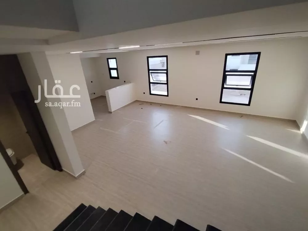 5 bedroom villa in As Suwaidi Al Gharabi 3