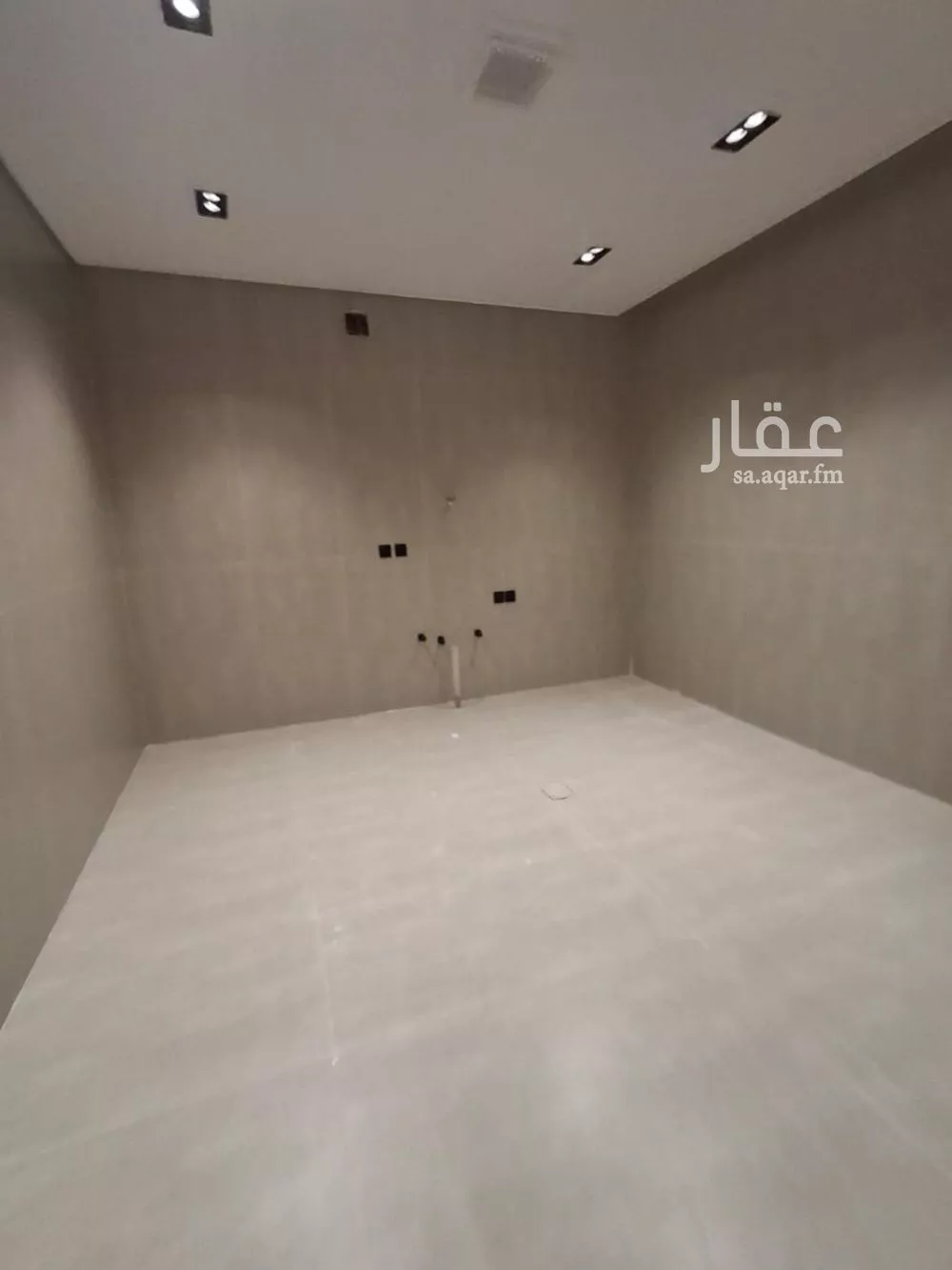 6 bedroom villa in Al Uraija Al Gharbiyah 6