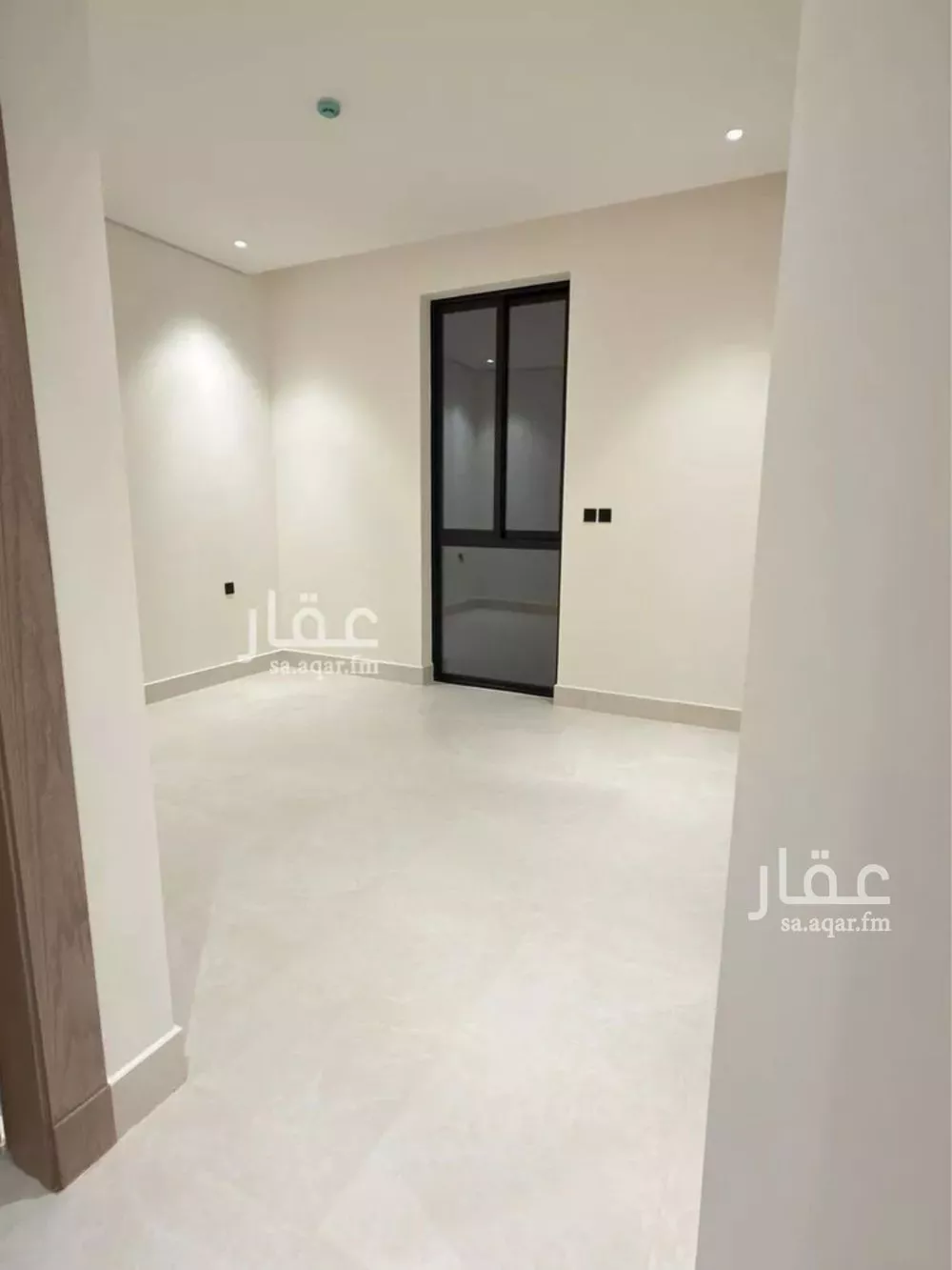 3 bedroom apartment in Al Yarmouk 9