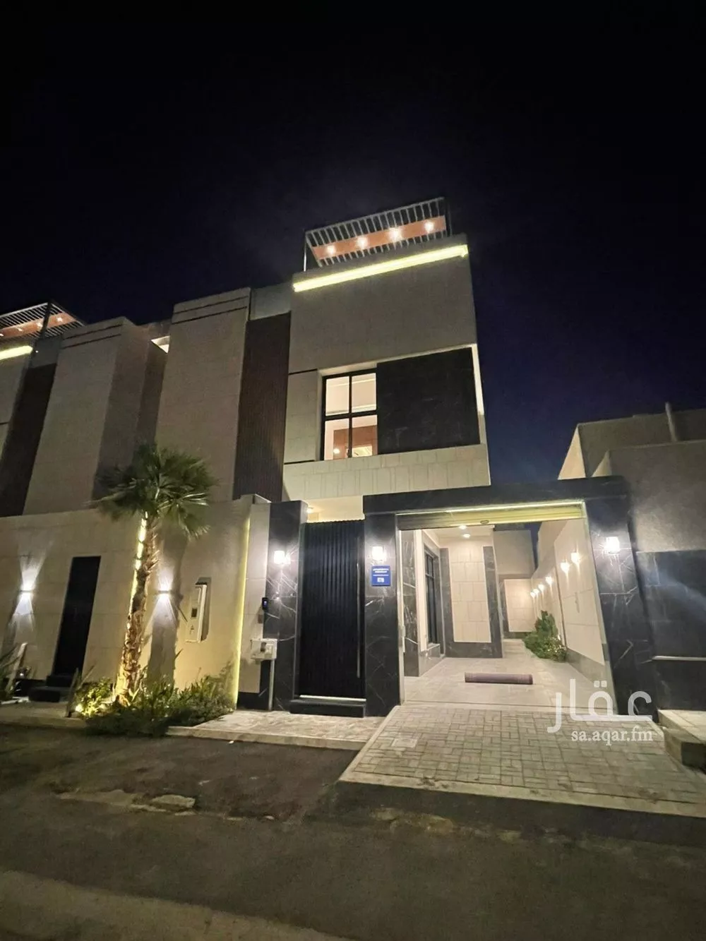 5 bedroom villa in Al Narjis 6