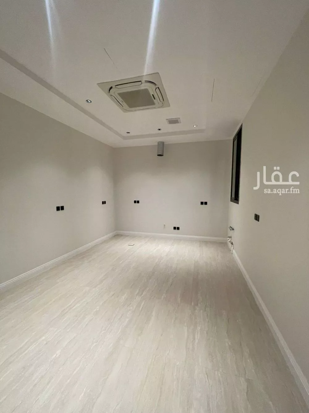 5 bedroom villa in Al Narjis 10