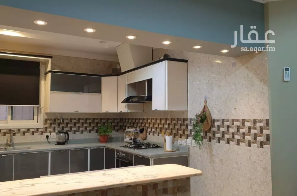 10 bedroom apartment in Okaz 2