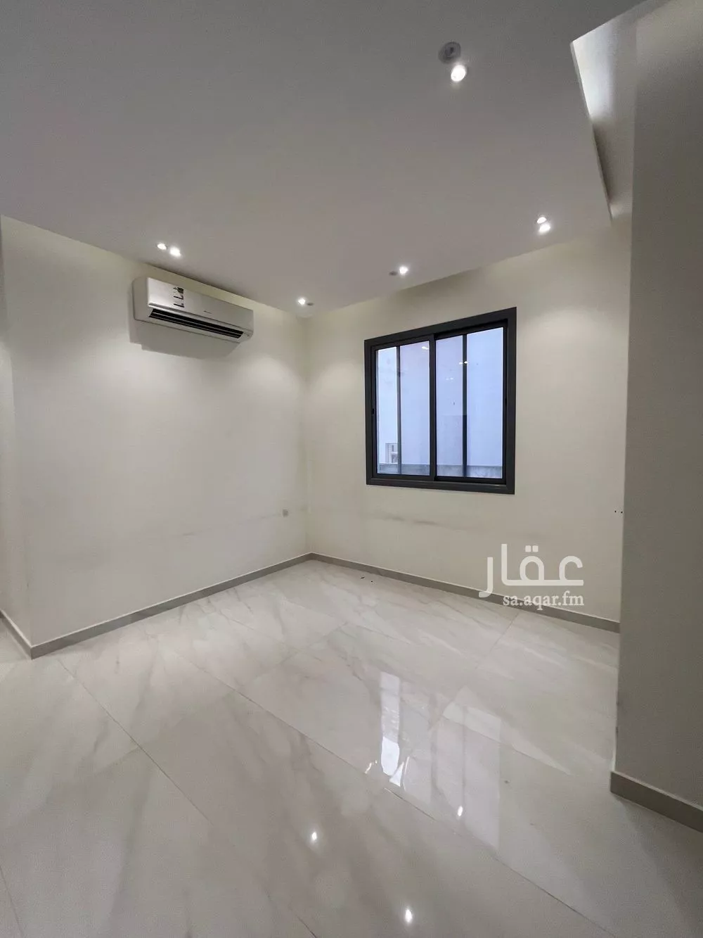 فيلا 6 غرف في الياسمين 28
