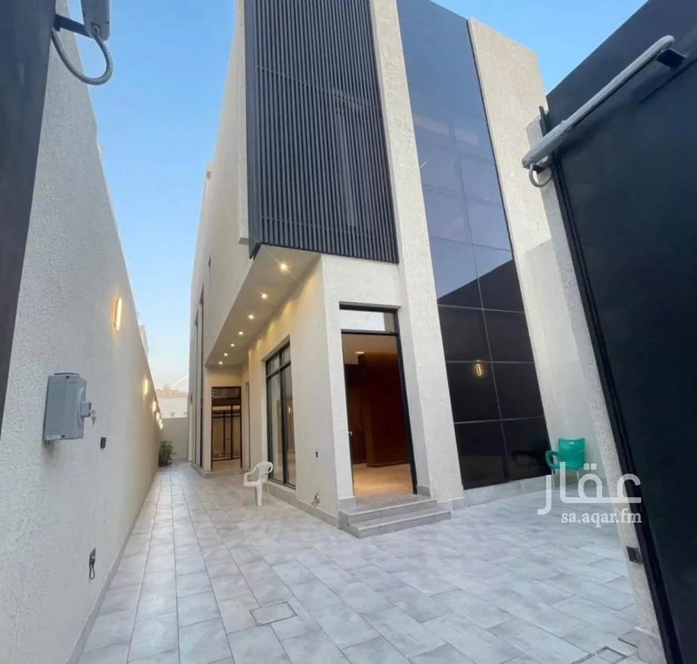 4 bedroom villa in Al Narjis 22