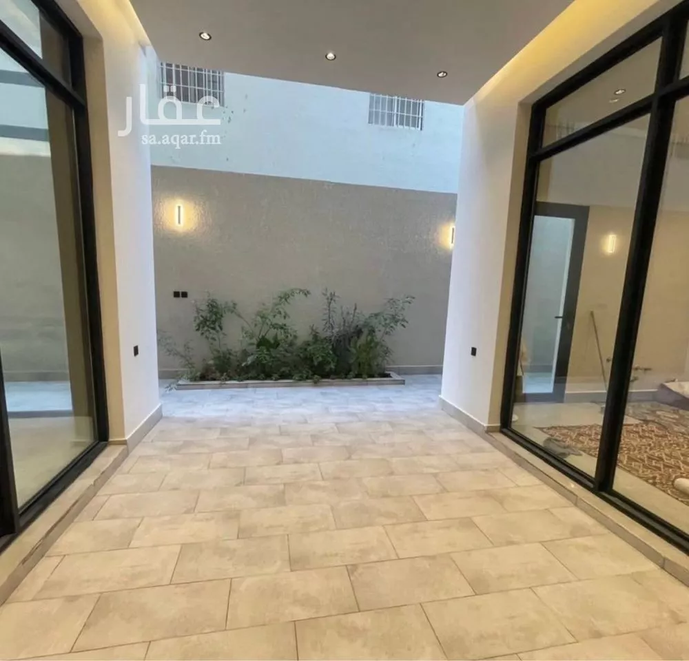 4 bedroom villa in Al Narjis 27