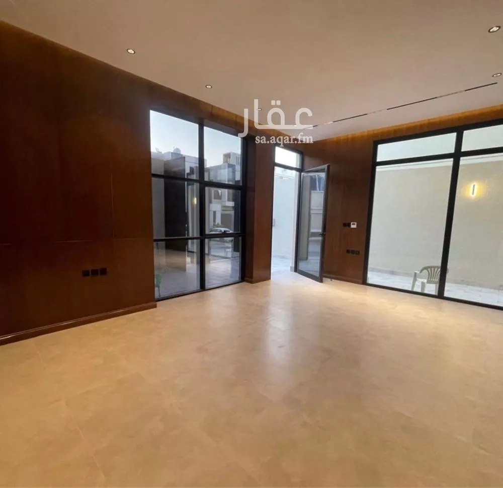 4 bedroom villa in Al Narjis 8
