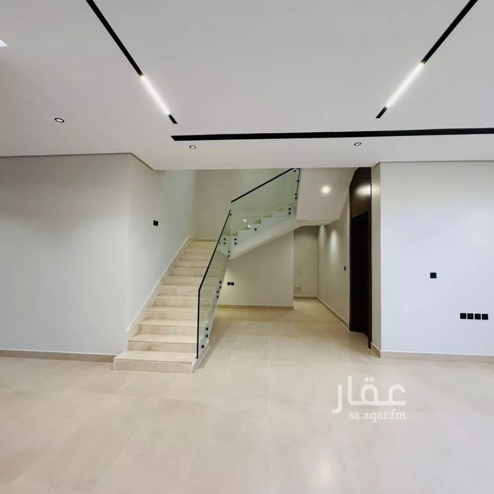 4 bedroom villa in Al Narjis 21