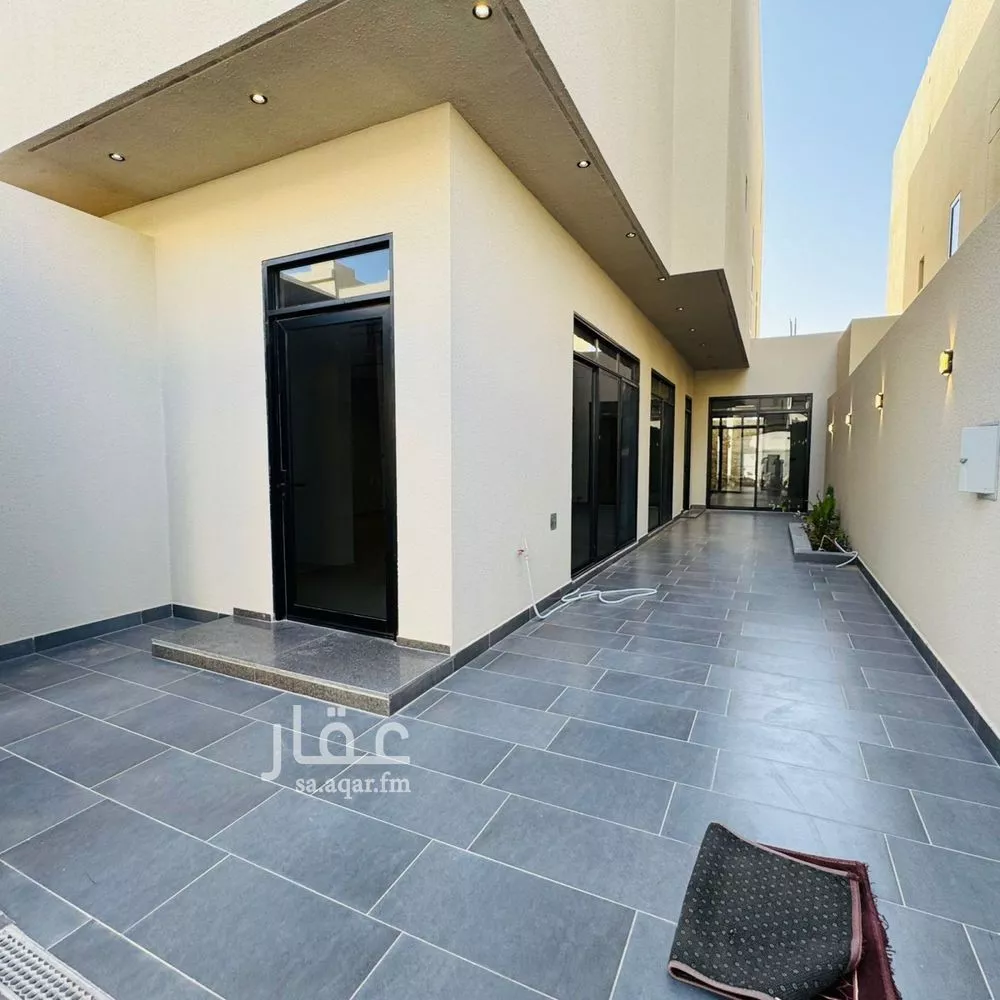 4 bedroom villa in Al Narjis 29