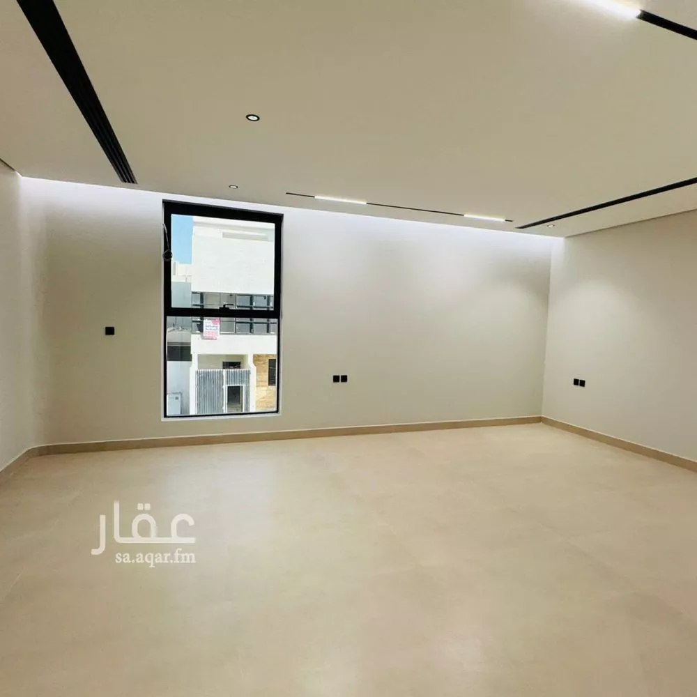4 bedroom villa in Al Narjis 9