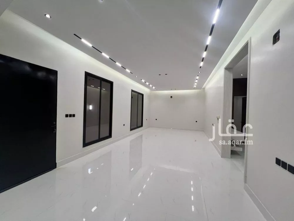 5 bedroom villa in Al Rimal 12