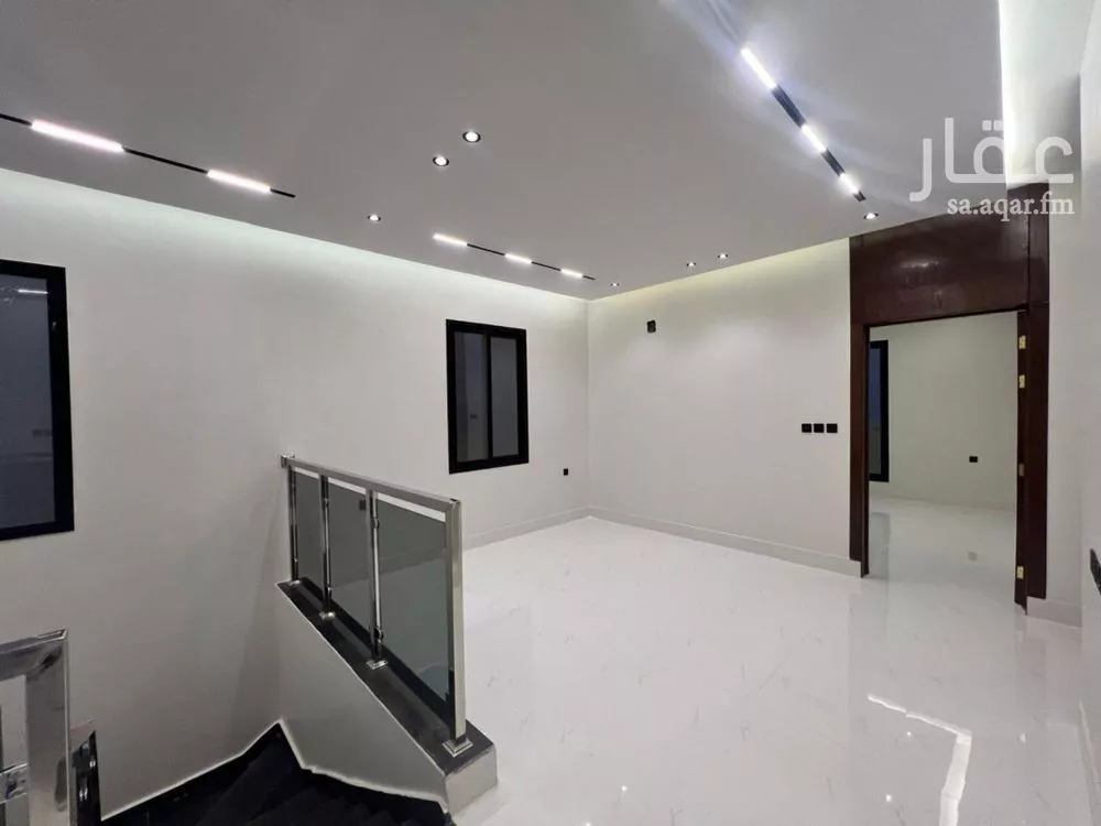 5 bedroom villa in Al Rimal 18