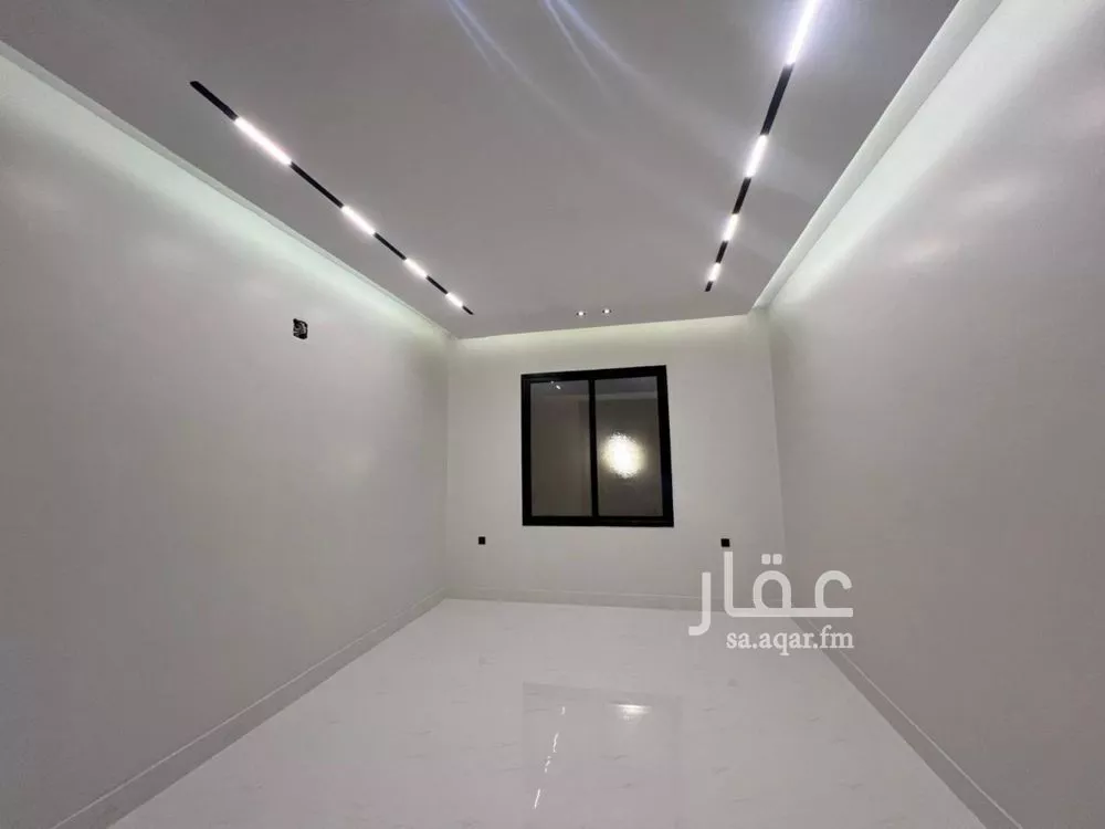 5 bedroom villa in Al Rimal 7