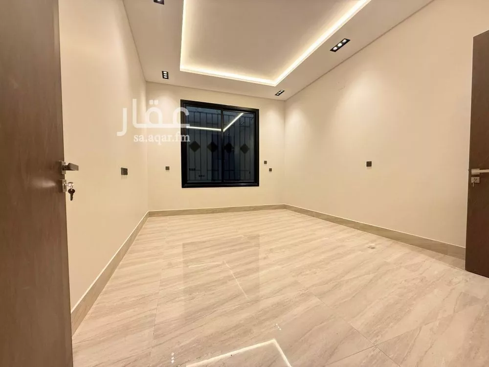 5 bedroom villa in Al Rimal 14