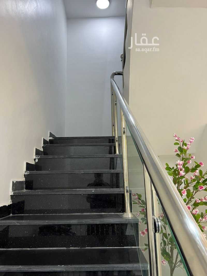 4 bedroom villa in Taibah, Riyadh 6