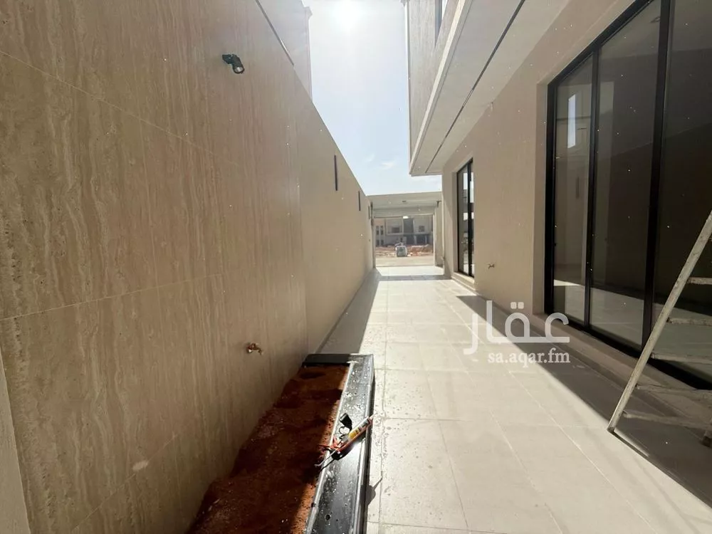 7 bedroom villa in Al Rimal 2