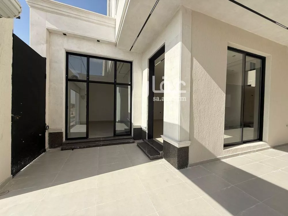 7 bedroom villa in Al Rimal 13