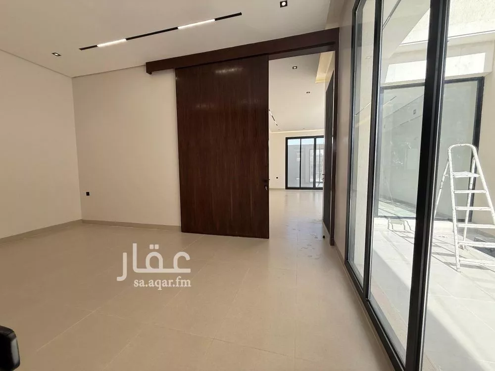 7 bedroom villa in Al Rimal 17