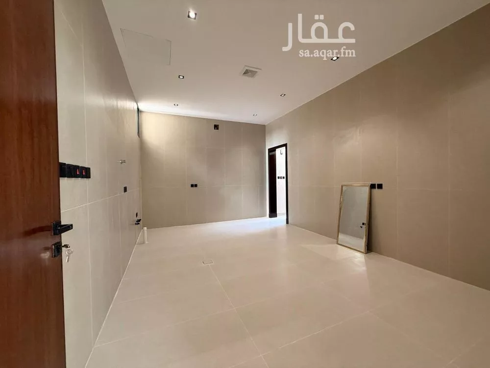 7 bedroom villa in Al Rimal 28