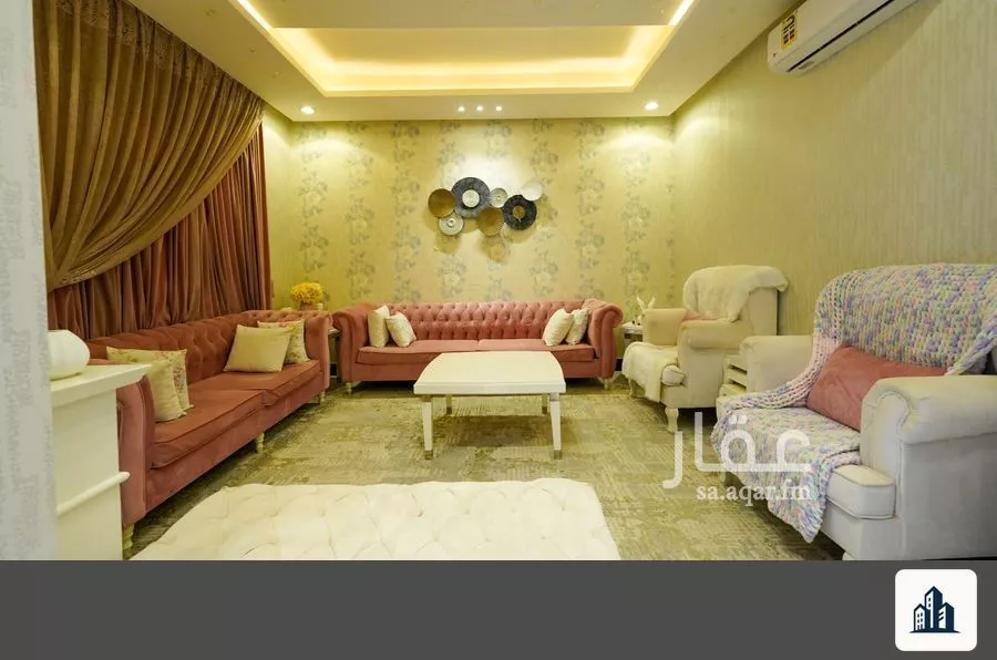 11 bedroom villa in Al Aridh 3