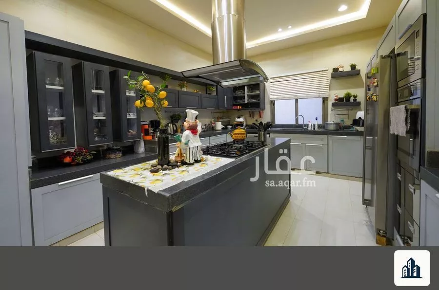 11 bedroom villa in Al Aridh 7