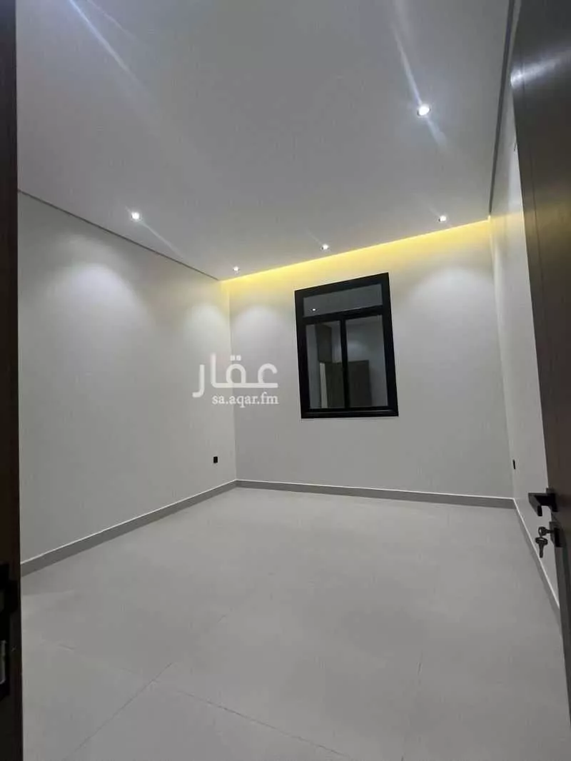8 bedroom villa in Al Rimal 2